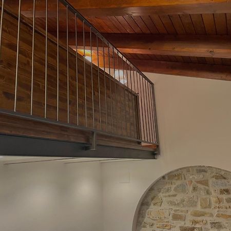 Agriturismo Piano Di Andrea Ostigliano ภายนอก รูปภาพ