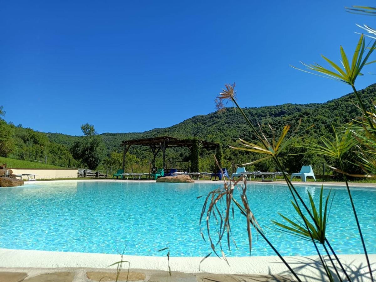 Agriturismo Piano Di Andrea Ostigliano ภายนอก รูปภาพ