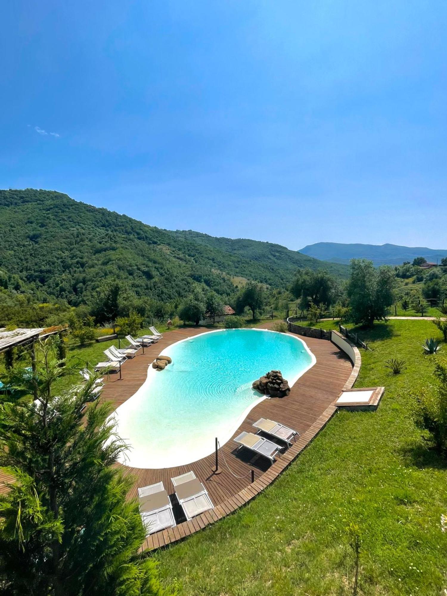 Agriturismo Piano Di Andrea Ostigliano ภายนอก รูปภาพ