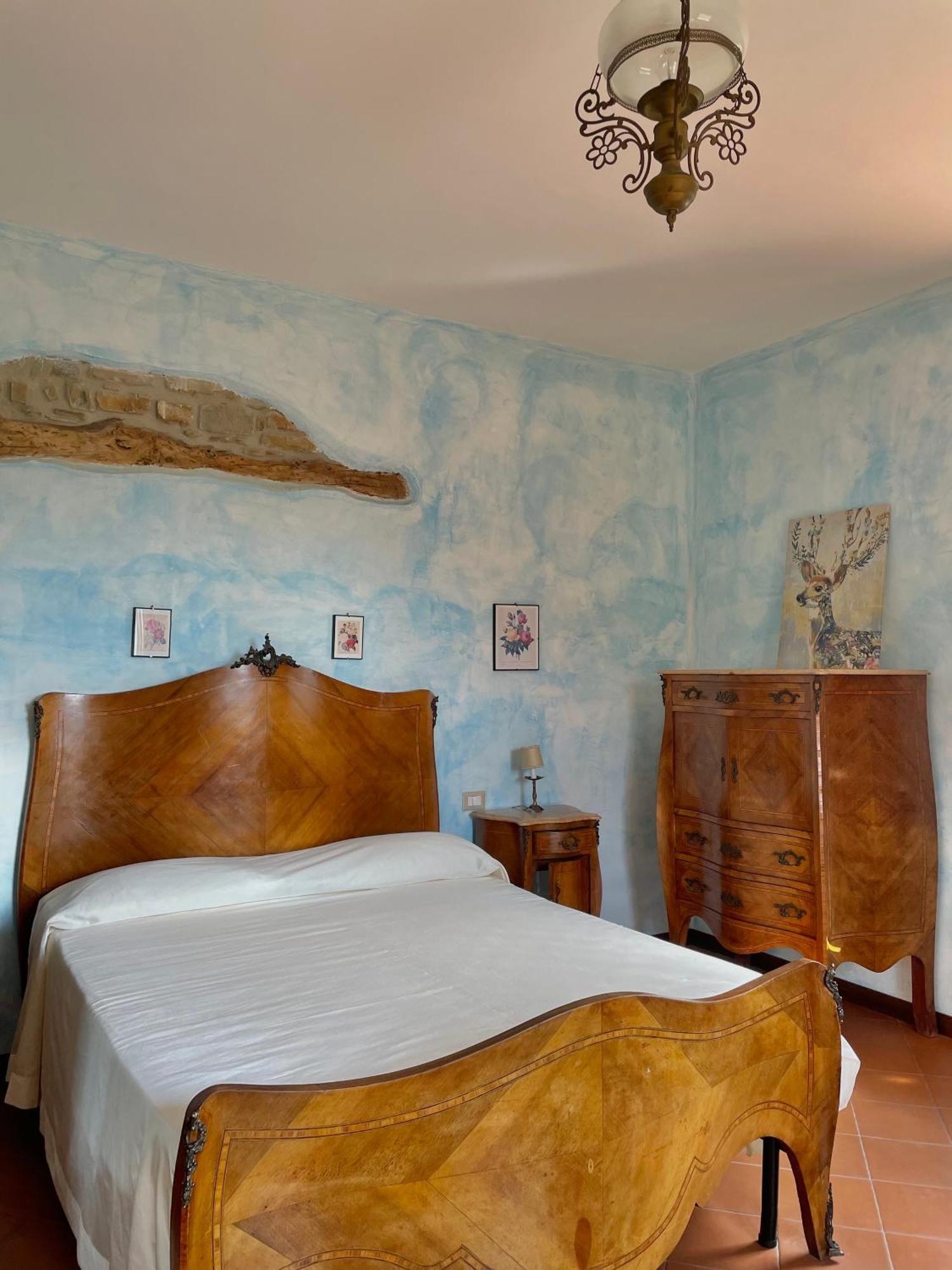 Agriturismo Piano Di Andrea Ostigliano ภายนอก รูปภาพ