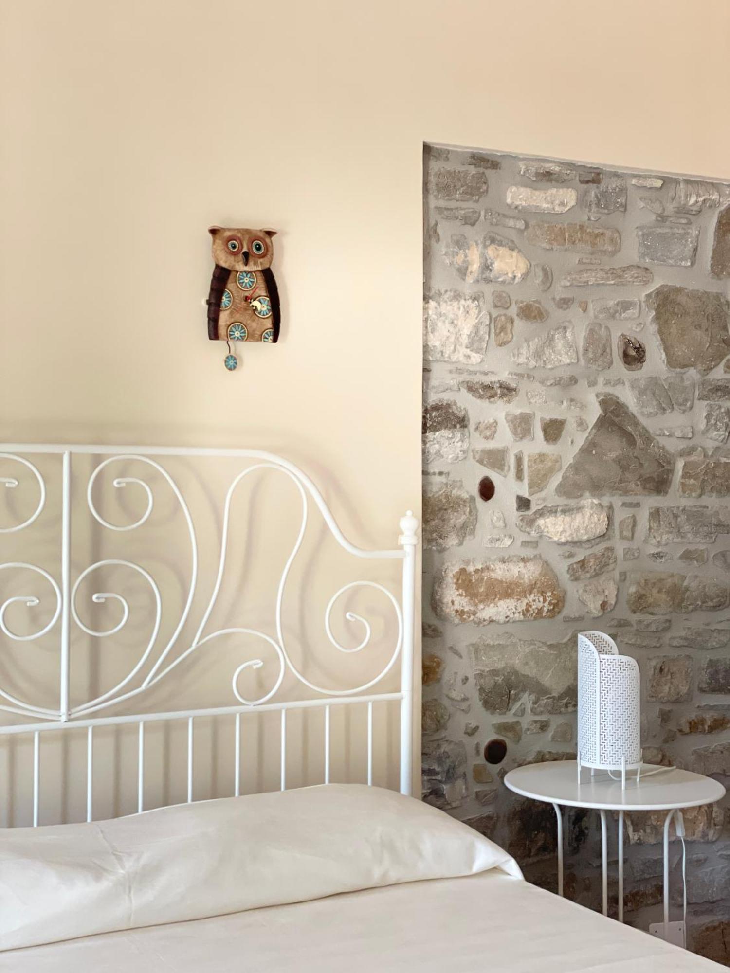 Agriturismo Piano Di Andrea Ostigliano ภายนอก รูปภาพ